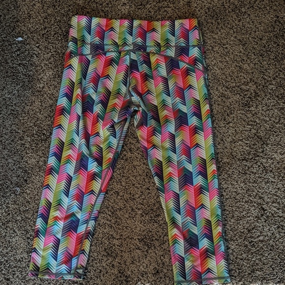 Spandex capri's - Picture 2 of 2